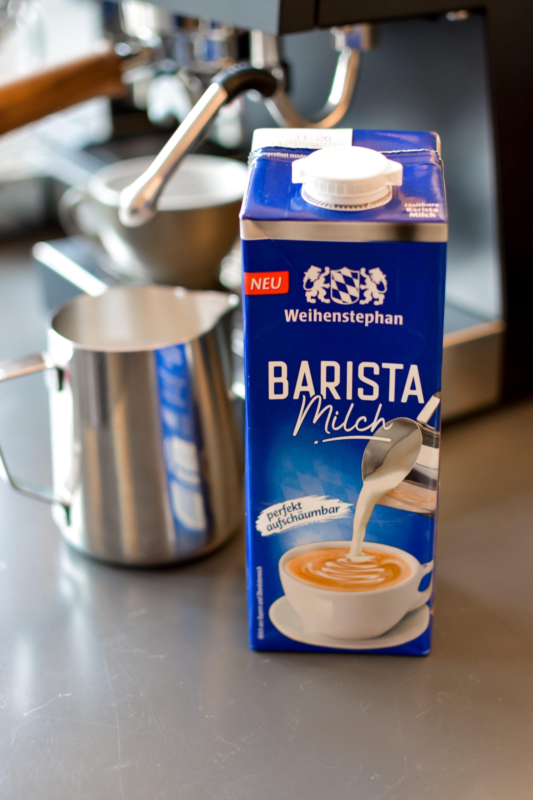 Weihenstephan Barista Milch an der Siebträgermaschine Barista Milch Weihenstephan