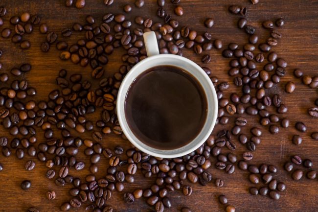 Schwarzer Kaffee in der Tasse