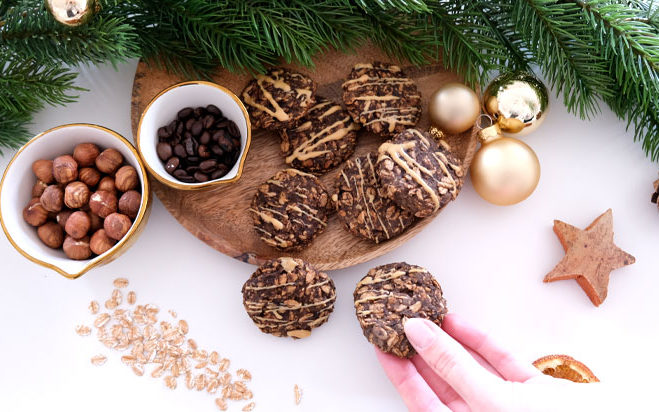Vegane Kaffeeplätzchen ohne Zucker